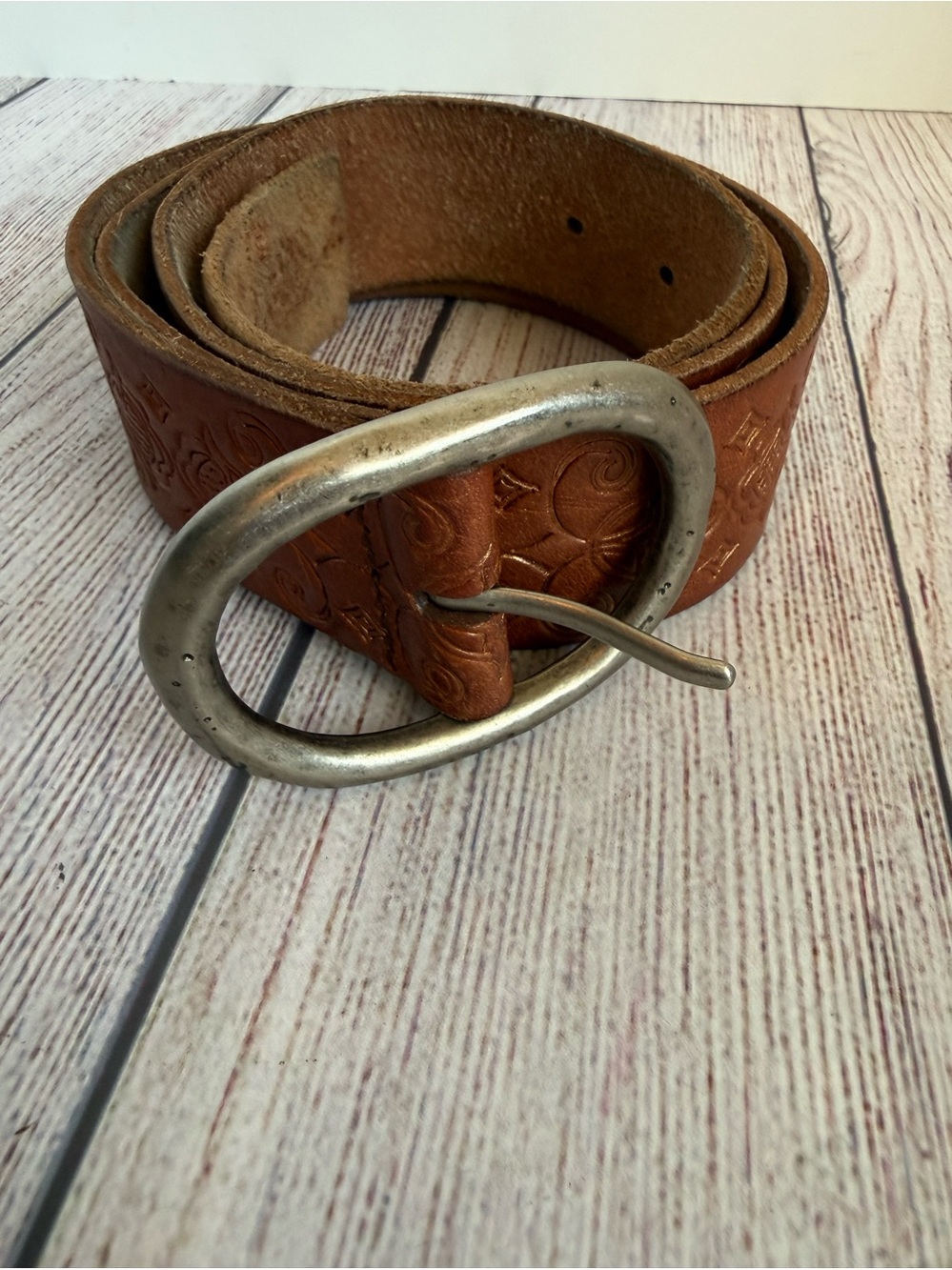 American Eagle Outfitters Leather Brown Embossed Floral Belt Large